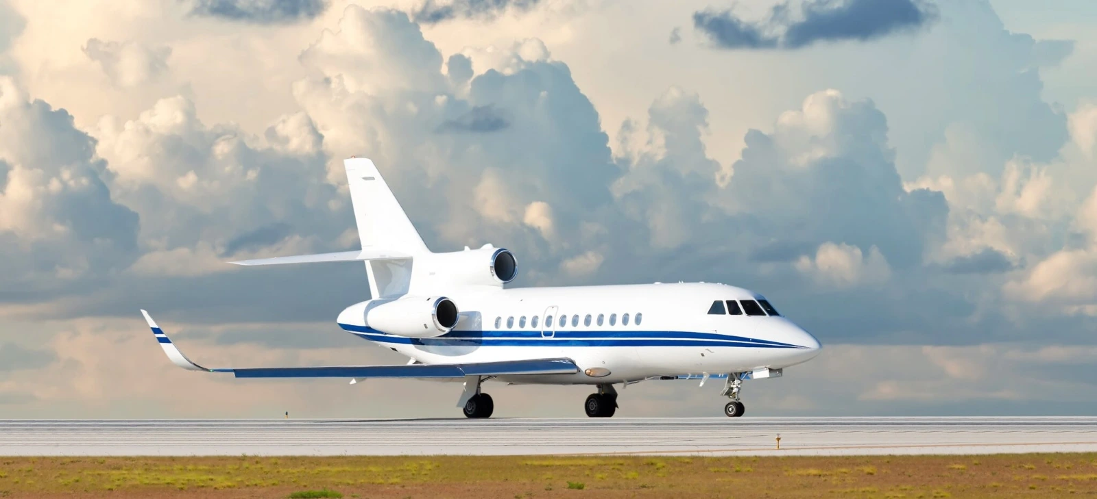 services-sales-aquistions Aircraft Sales & Acquisitions